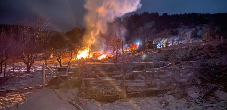 Elören’de Yangın Çıktı