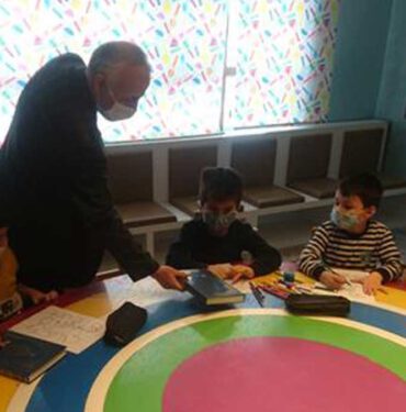 Muftu-Yuksel-Baskan-Kurani-Kerim-hediye-etti-2